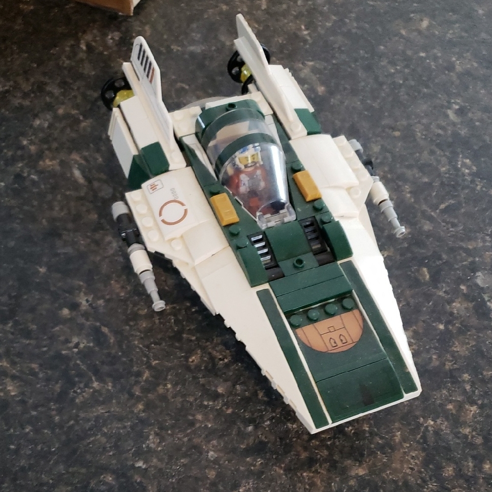Lego Spacecraft Building Set - Green and White